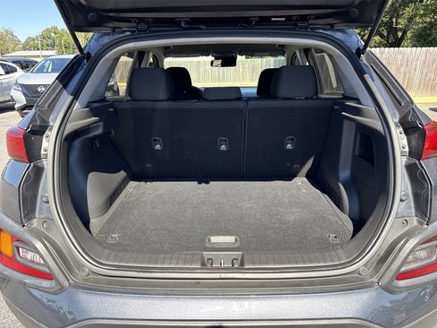 Used 2021 Hyundai Kona SE image 26