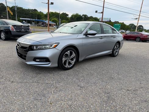 Used 2018 Honda Accord EX-L image 12