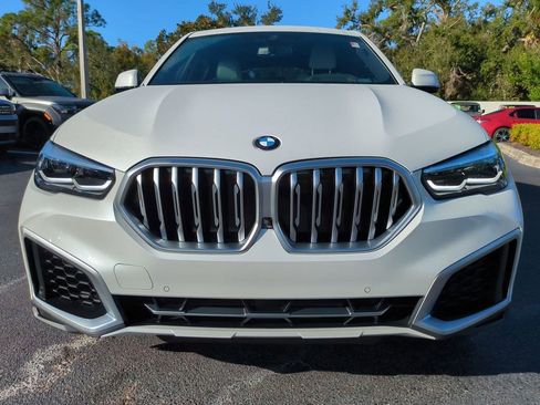 Used 2023 BMW X6 xDrive40i w/ Climate Comfort Package image 9