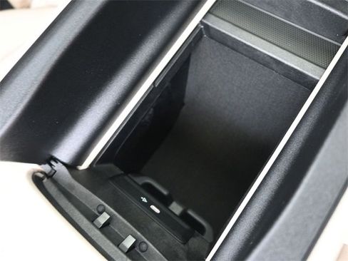 New 2026 Mercedes-Benz GLE 350 4MATIC image 9