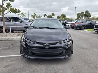 Used 2023 Toyota Corolla LE video 2