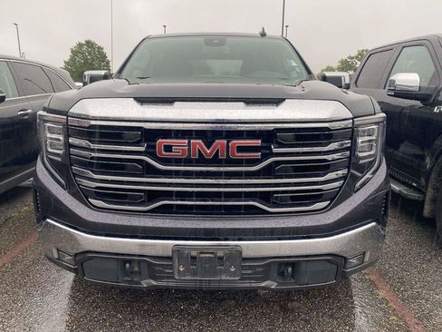 Used 2025 GMC Sierra 1500 SLT AWD/4WD image 2