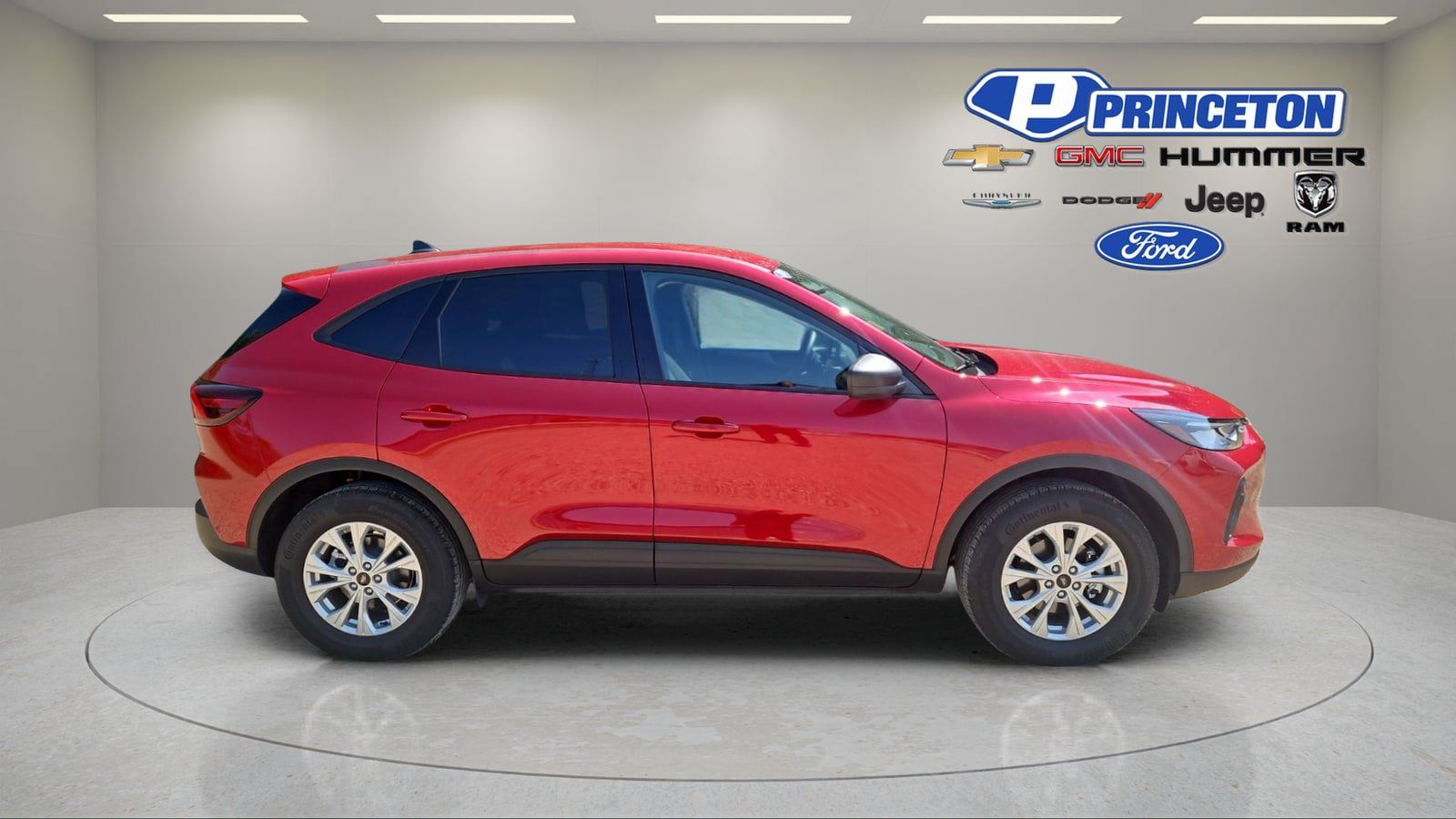 Used 2025 Ford Escape Active w/ Cold Weather Package AWD/4WD image 8