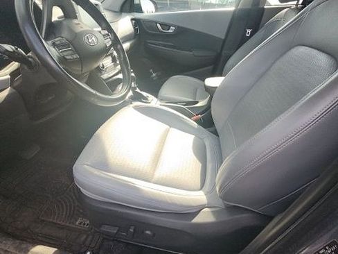 Used 2018 Hyundai Kona Limited AWD/4WD image 2