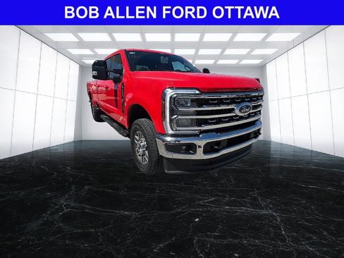 Used 2026 Ford F250 Lariat w/ FX4 Off-Road Package AWD/4WD image 7