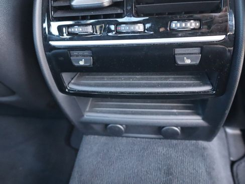 Used 2018 BMW M550i xDrive AWD/4WD image 17