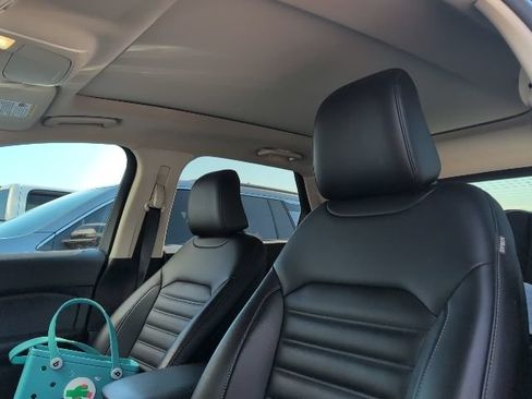 Used 2021 Ford Edge SEL w/ Convenience Package AWD/4WD image 12