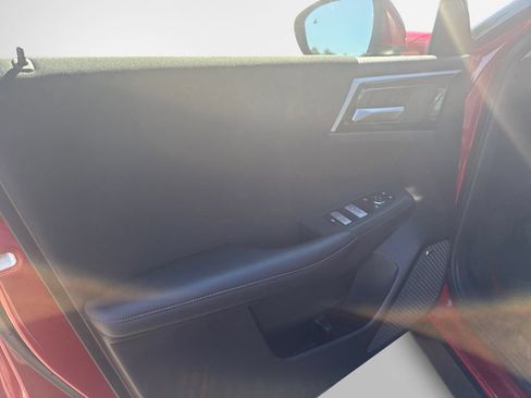 Used 2025 Mitsubishi Outlander ES AWD/4WD image 14