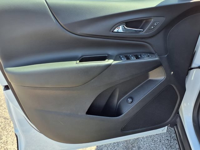 Used 2023 Chevrolet Equinox LT FWD image 46