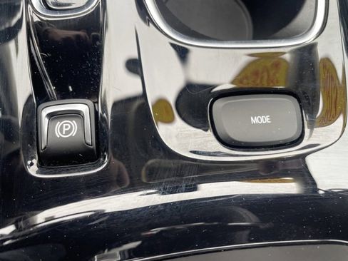 Used 2023 Buick Envision Essence w/ Sport Touring Package image 29