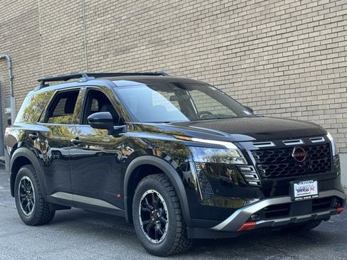 New 2026 Nissan Pathfinder Rock Creek AWD/4WD image 2