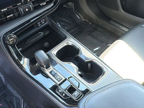 Used 2023 Lexus NX 350h AWD w/ Vision Package image 21