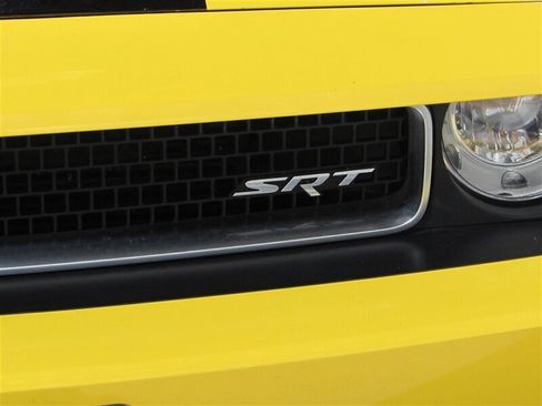 Used 2010 Dodge Challenger SRT8 w/ SRT Option Group II RWD image 31