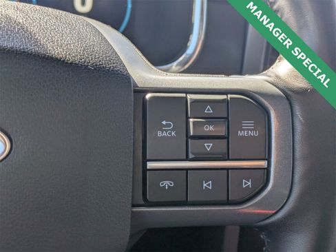 Used 2023 Ford F150 Lariat image 33