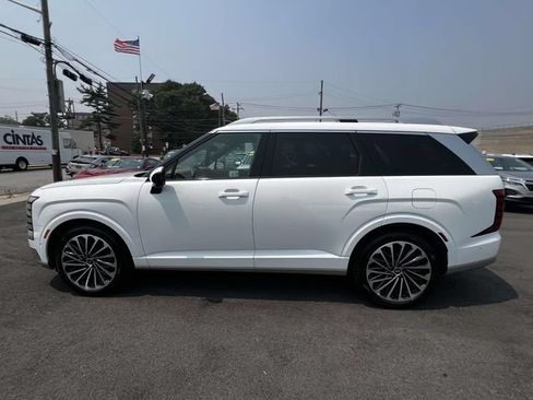Certified 2026 Hyundai Palisade Calligraphy AWD/4WD image 5