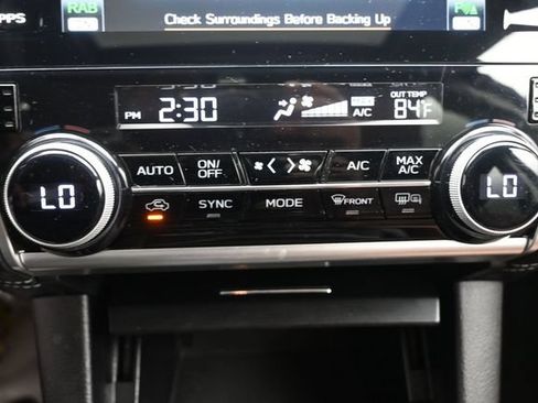 Used 2019 Subaru Outback 2.5i Touring w/ Popular Package #3A AWD/4WD image 14