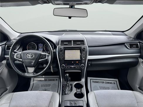 Used 2015 Toyota Camry XSE w/ Moonroof Package image 17