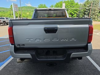 Used 2025 Toyota Tacoma TRD Sport AWD/4WD video 4