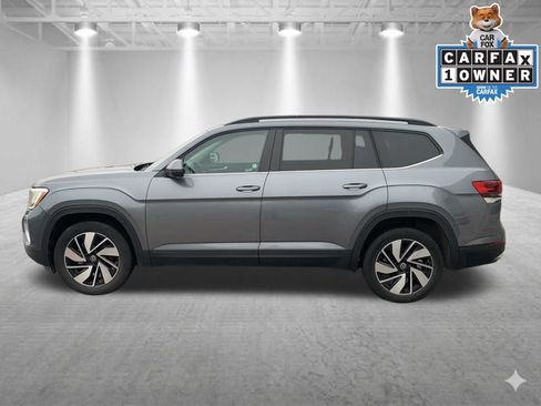 Used 2024 Volkswagen Atlas SE FWD image 3