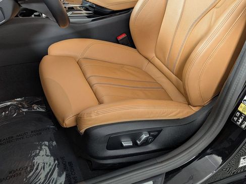 Certified 2023 BMW 530i xDrive w/ Premium Package image 20