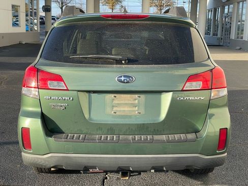 Used 2014 Subaru Outback 2.5i Limited image 4