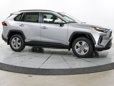 New 2025 Toyota RAV4 XLE image 5