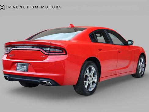 Used 2016 Dodge Charger SXT w/ Navigation & Travel Group image 7