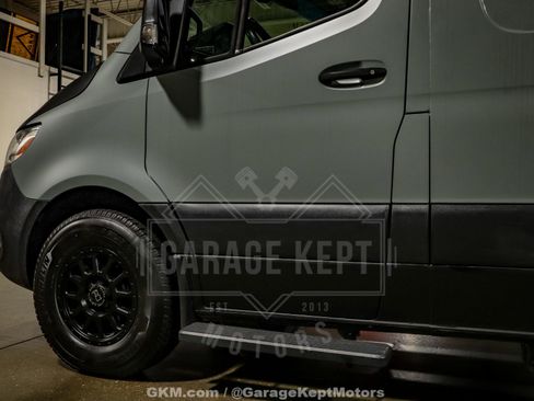 Used 2020 Mercedes-Benz Sprinter 2500 image 33