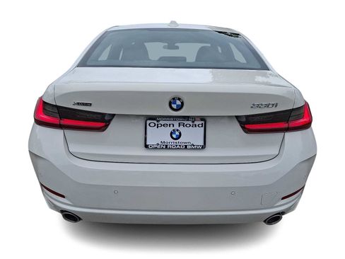 Used 2023 BMW 330i xDrive Sedan w/ Driving Assistance Package AWD/4WD image 5