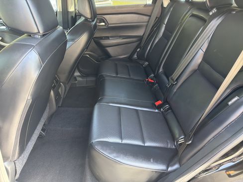 Used 2023 Nissan Rogue SV w/ SV Premium B Package FWD image 21