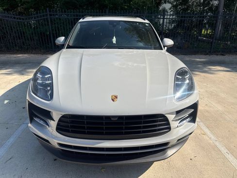 Used 2021 Porsche Macan S AWD/4WD image 2