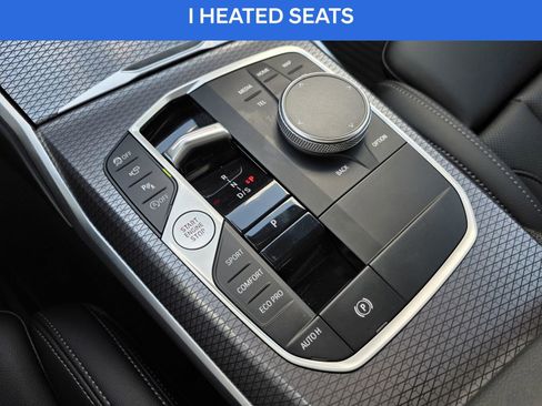 Used 2025 BMW 330i Sedan w/ Convenience Package image 23