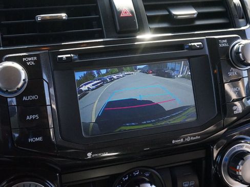 Used 2018 Toyota 4Runner TRD Pro AWD/4WD image 25