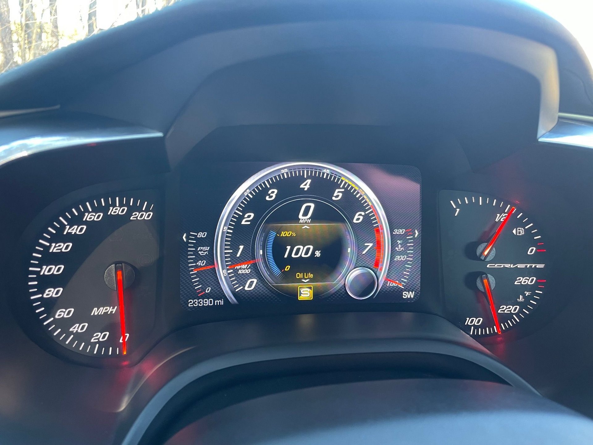 Used 2015 Chevrolet Corvette Stingray Convertible w/ 2LT Preferred Equipment Group RWD image 41
