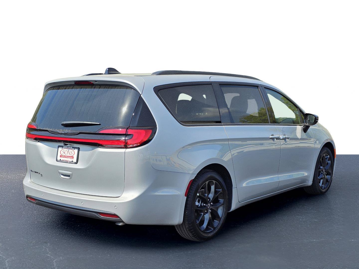 New 2026 Chrysler Pacifica Select w/ S Appearance Package FWD image 8