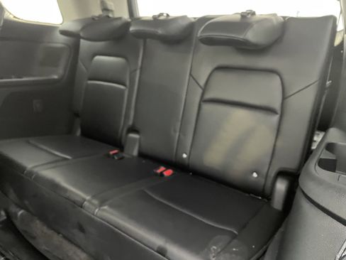 Used 2024 Nissan Pathfinder SL w/ SL Premium Package image 14