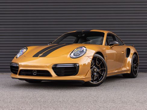 Certified 2018 Porsche 911 Turbo S AWD/4WD image 1
