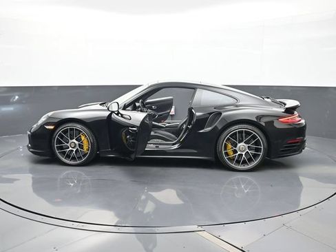 Certified 2017 Porsche 911 Turbo S AWD/4WD image 26