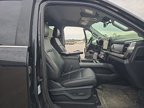 Used 2026 Ford F350 Lariat w/ Chrome Package AWD/4WD image 17