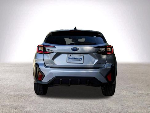 Used 2024 Subaru Crosstrek 2.0i AWD/4WD image 8