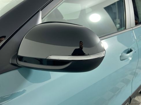 Certified 2025 Kia Seltos S AWD/4WD image 12