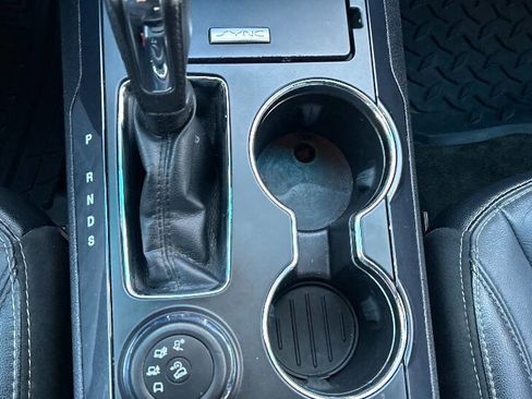 Used 2016 Ford Explorer Limited image 13