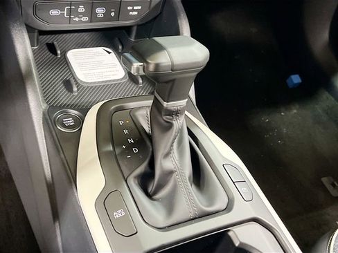 New 2025 Kia K4 GT-Line image 17