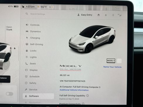 Used 2023 Tesla Model Y Performance AWD/4WD image 8