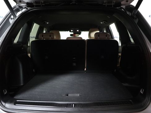 Used 2024 Jeep Grand Cherokee Limited image 8