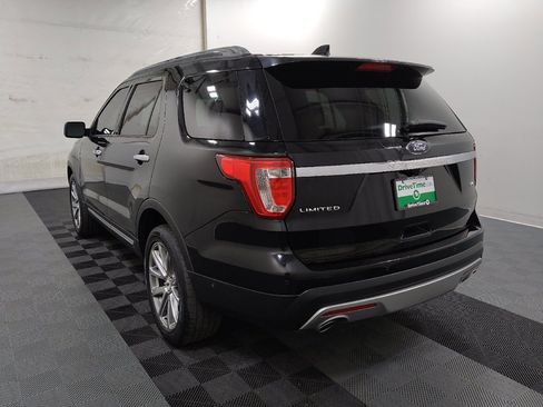 Used 2017 Ford Explorer Limited w/ Equipment Group 301A AWD/4WD image 5