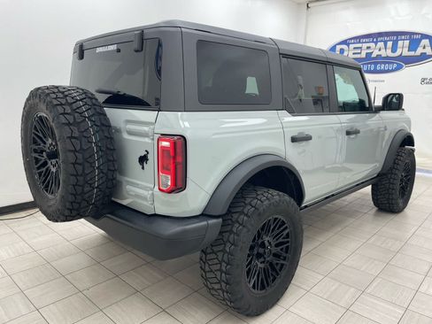 Used 2024 Ford Bronco Black Diamond AWD/4WD image 20