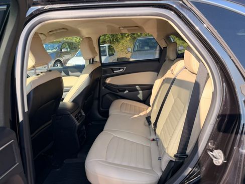 Used 2023 Ford Edge SEL w/ Convenience Package AWD/4WD image 7