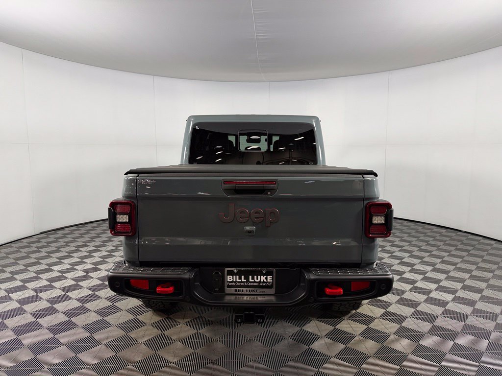 Certified 2025 Jeep Gladiator Rubicon AWD/4WD image 7