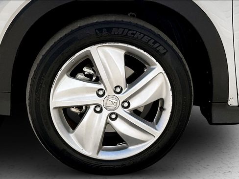 Used 2020 Honda HR-V EX image 10